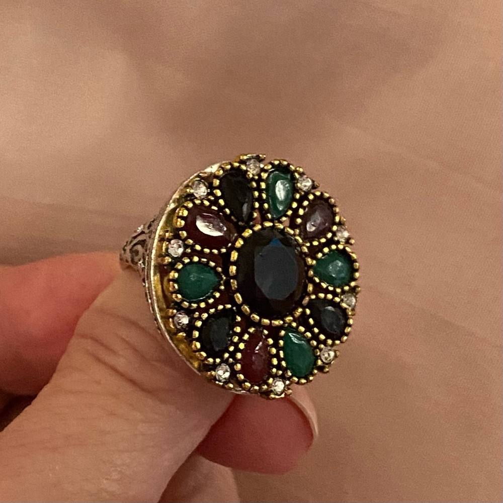 Antique Style Gemstone Ring 6-7 - Picture 5 of 5